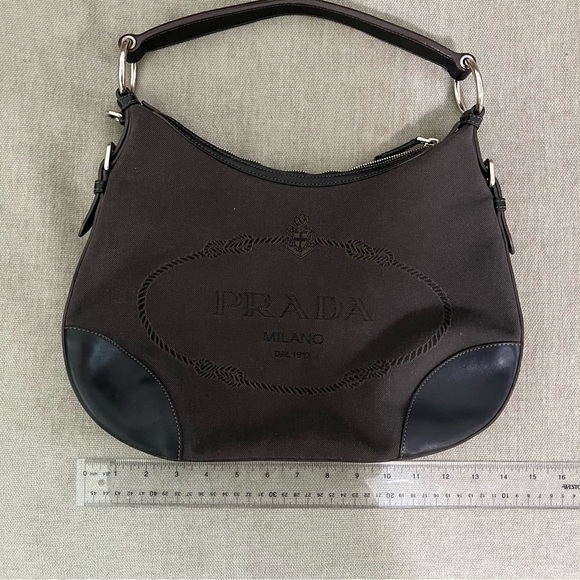 Excellent Condition Vintage Prada Shoulder Bag - Picture 9 of 11